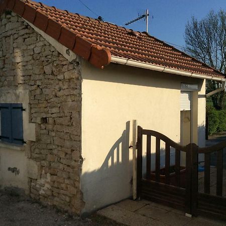Studio 11M2 Magny-Cours Kültér fotó